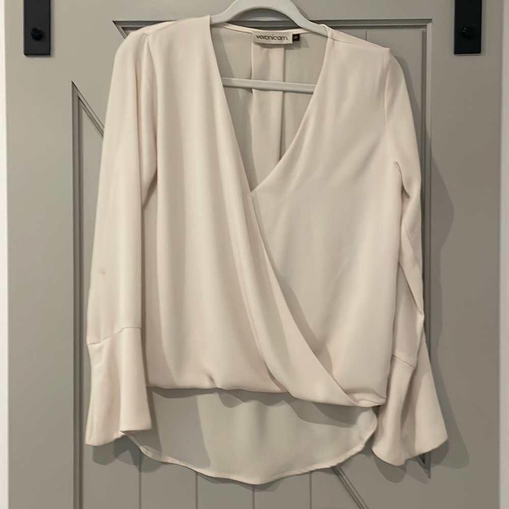 Veronica M Long Sleeve Blouse